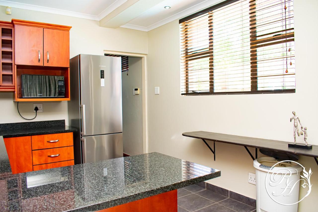 Roseland House Self Catering Apartment Durban Exterior photo